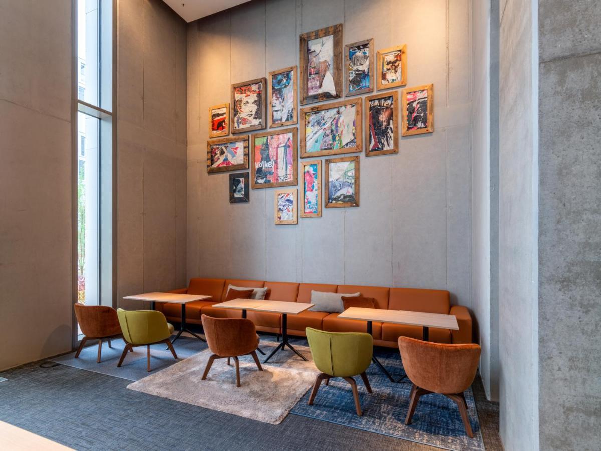 B'Mine Hotel Frankfurt Airport Frankfurt am Main ภายนอก รูปภาพ