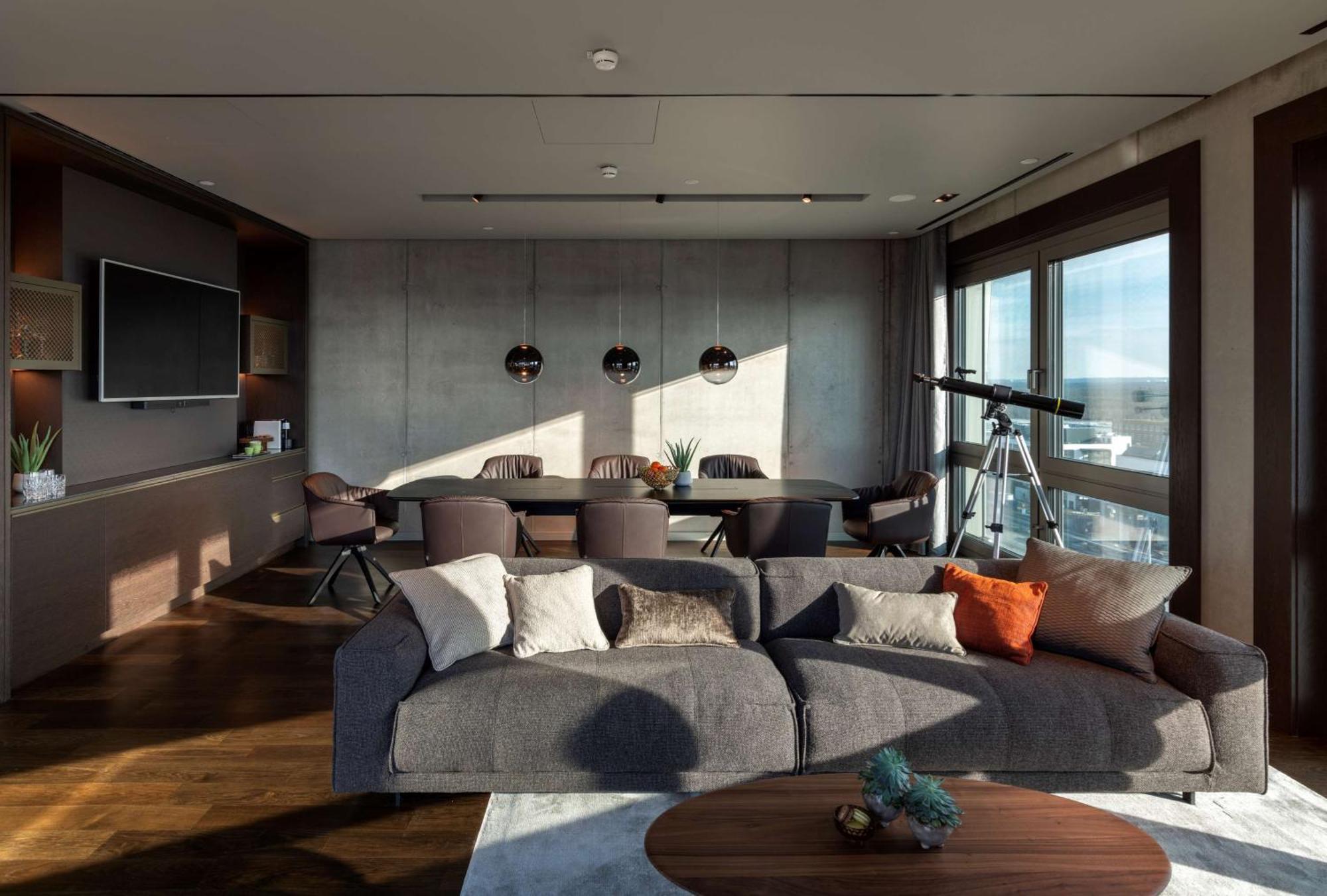 B'Mine Hotel Frankfurt Airport Frankfurt am Main ภายนอก รูปภาพ